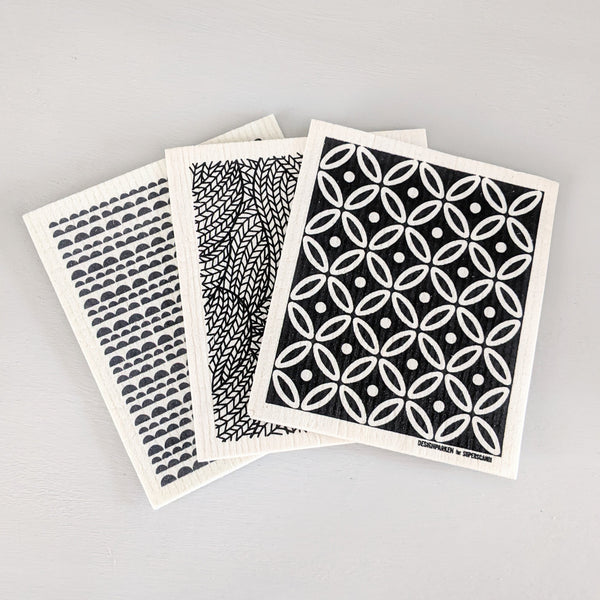 Reusable dish cloths - black and white line design